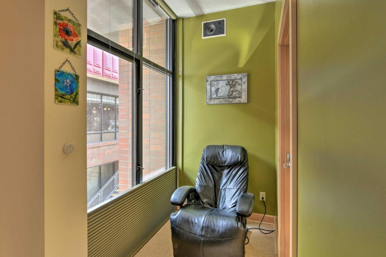 Idyllic Dtwn Anchorage Condo With Fireplace! Exterior photo